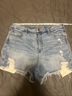 American Eagle Outfitters Light Blue Ripped Frayed Hem Denim Shorts
